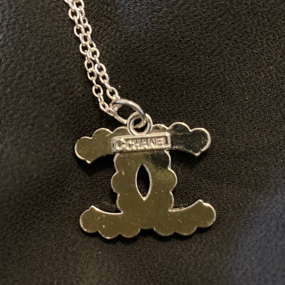 💚CC Silver Necklace with Green Gemstones Charm Pendant - Picture 3 of 4